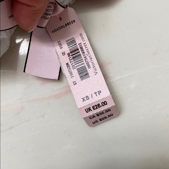 Victoria’s Secret Racerback bralette - Picture 3 of 3